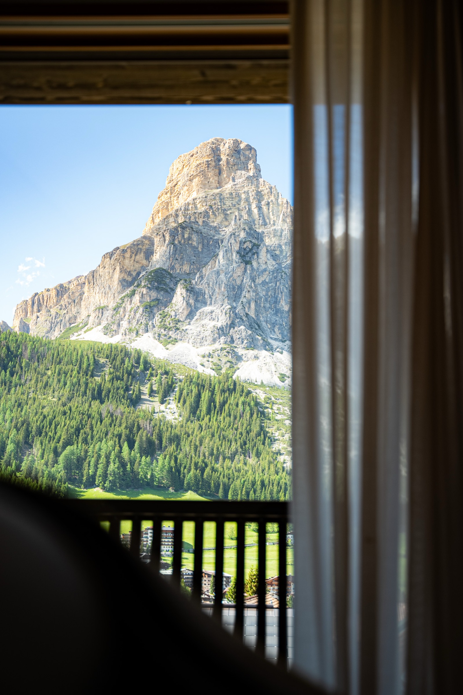Vista sulle Dolomiti dal balcone della Ciasa Verena